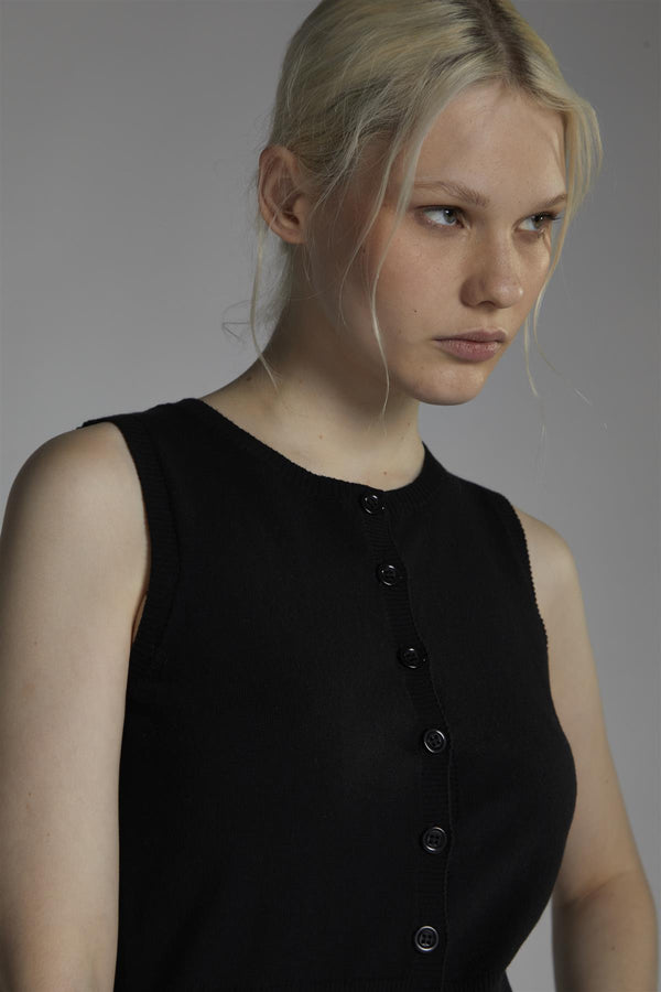 Glamorous Black Button-Front-Vest Sleeveless-Top