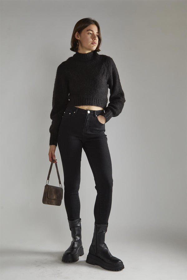 Glamorous Black Crew Neck Crop-Jumper