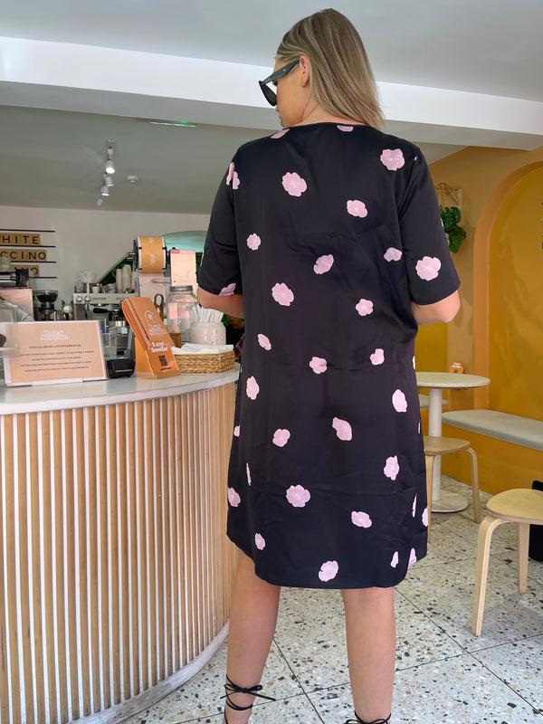 Glamorous Black Floral Satin T-Shirt Mini-Dress