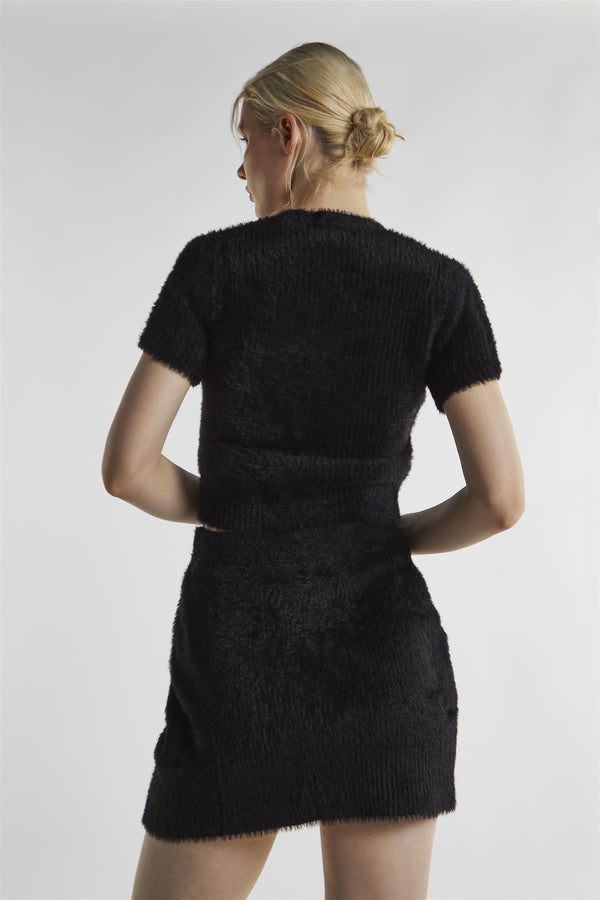 Glamorous Black Fluffy-Knit Mini-Skirt