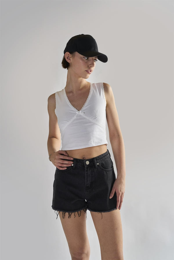Glamorous Black Frayed Hems Denim Shorts
