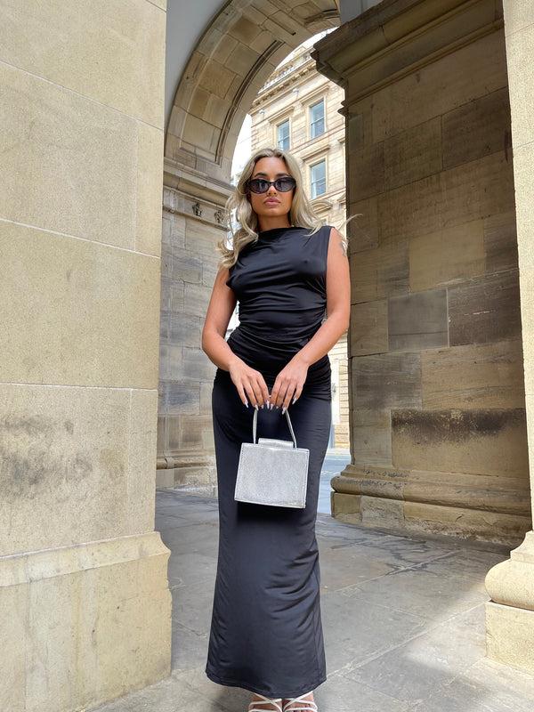 Glamorous Black Ruched High-Neck Crop-Top