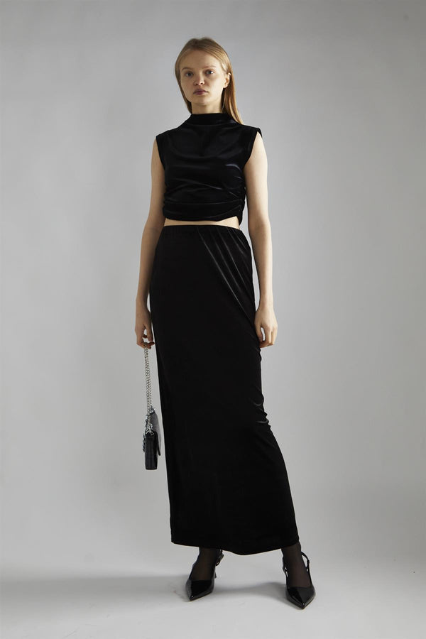 glamorous Black-Velvet Maxi-Skirt