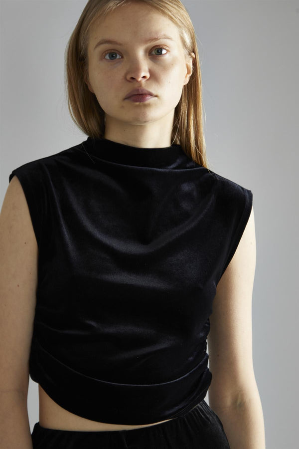 Glamorous Black-Velvet Ruched Crop-Top