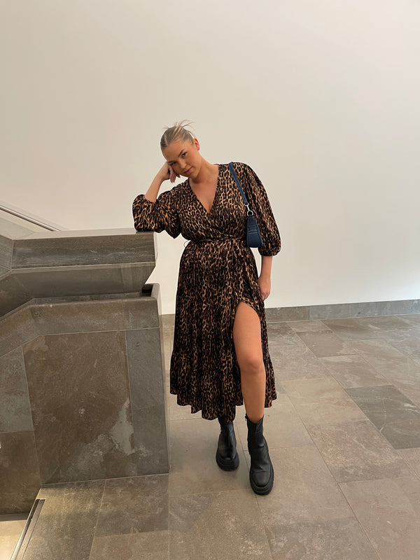 glamorous Brown Leopard Tiered Wrap Midaxi-Dress