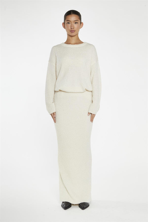 glamorous Cream Oversized-Jumper