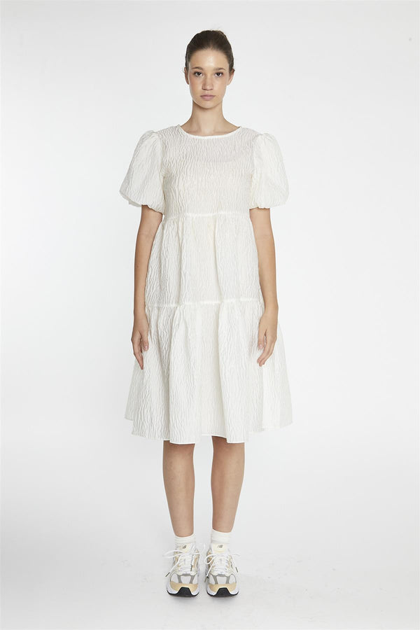 glamorous Cream Textured-Brocade Tiered Midi-Dress