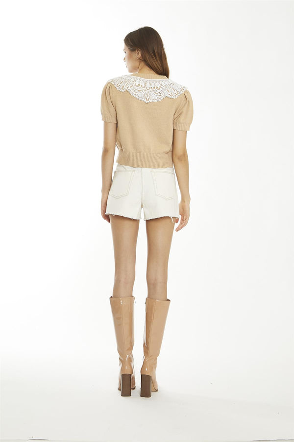 Glamorous Ecru Raw-Hem High-Waisted-Shorts