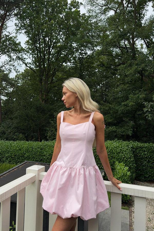 glamorous Light Pink Balloon Skirt Mini-Dress
