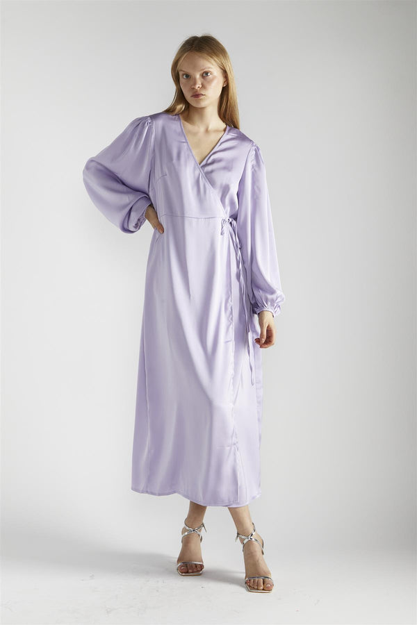 glamorous Lilac-Satin Wrap Midi-Dress