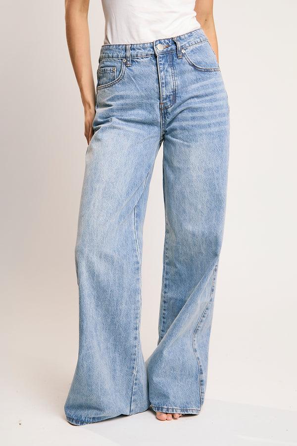 Glamorous Mid Stonewash Wide-Leg Jeans