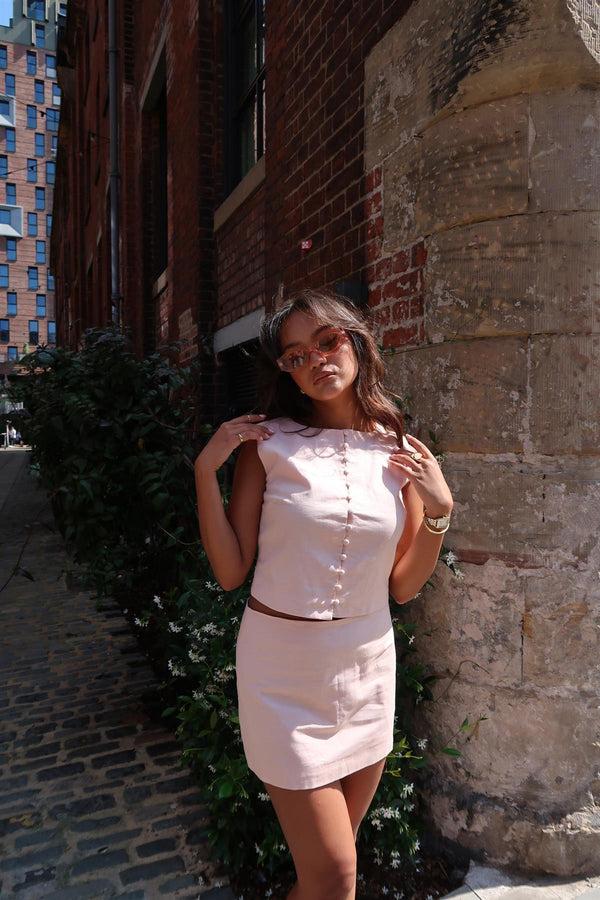 Glamorous Nude-Peach Button-Up-Sleeveless Crop-Top