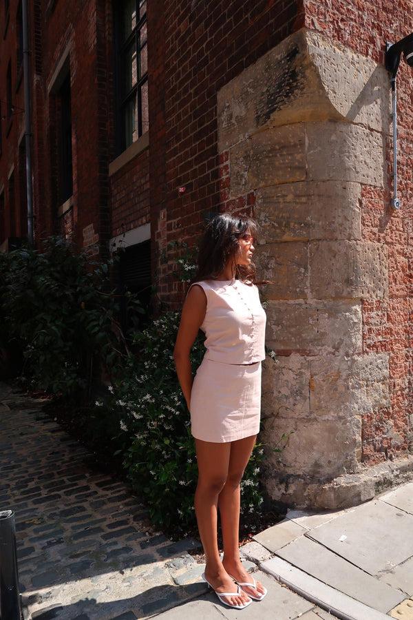 Glamorous Nude-Peach Button-Up-Sleeveless Crop-Top