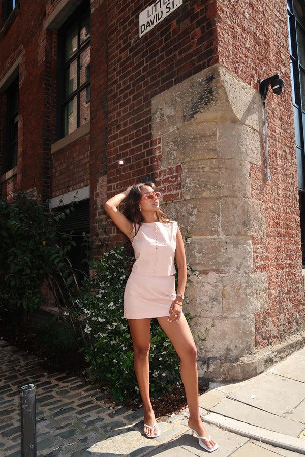 glamorous Nude-Peach Button-Up-Sleeveless Crop-Top