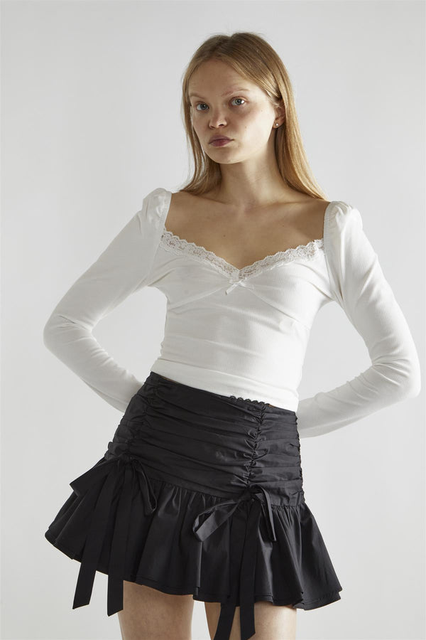 Glamorous Off-White Long-Sleeve Top