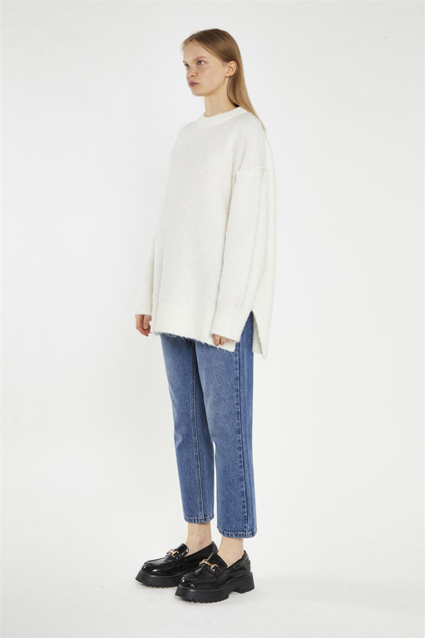 Glamorous Off-White Oversized-Jumper