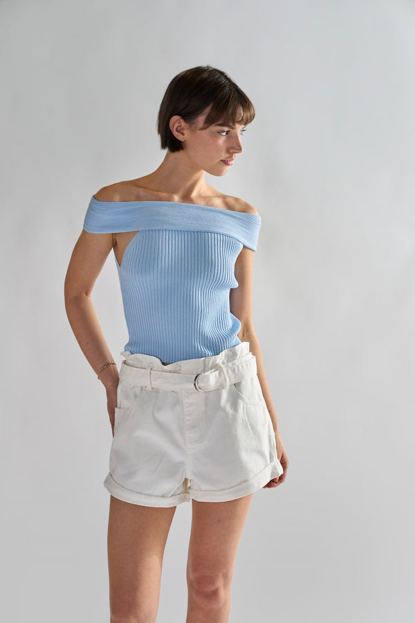 Glamorous Off White Paper-Bag Belted Shorts