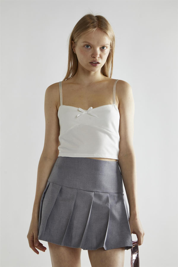 Glamorous Off-White Sleeveless Crop-Top