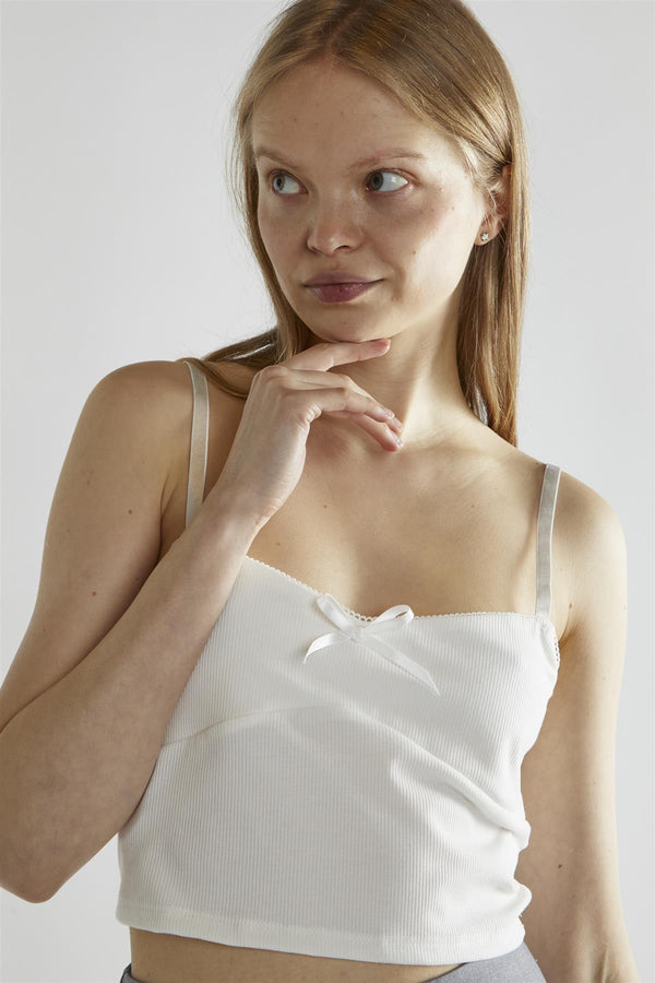 Glamorous Off-White Sleeveless Crop-Top