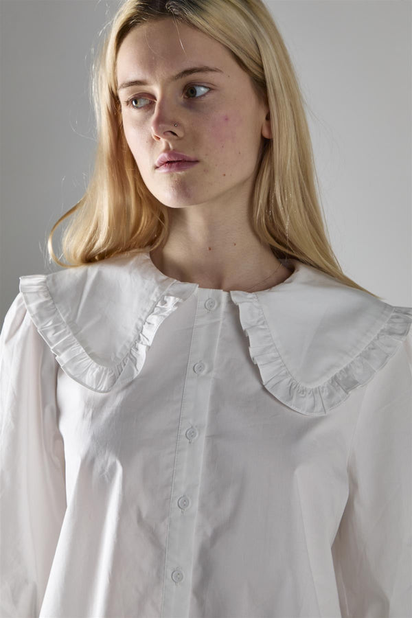 Glamorous Off-White Statement-Collar Blouse