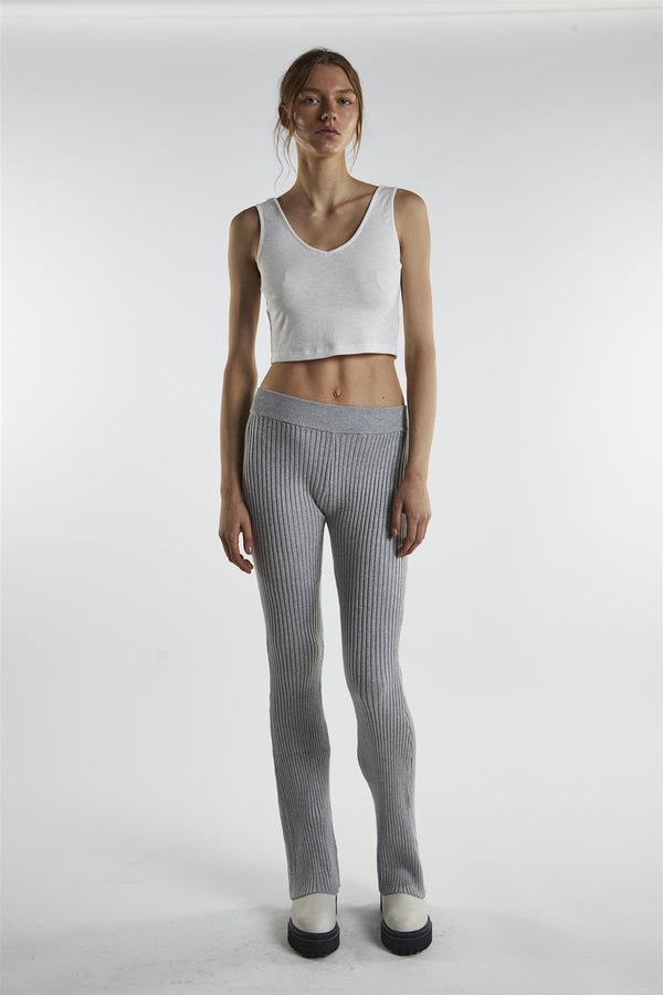 glamorous Off-White V-Neck Crop-Top