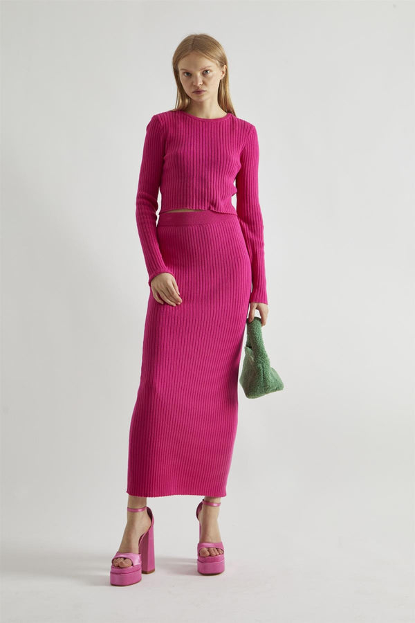 glamorous Pink Rib-Knit Crop-Jumper