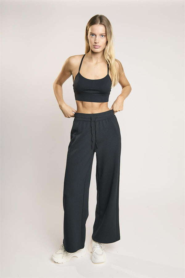 glamorous Signature Black Scoop-Neck Crop-Top