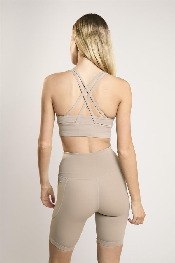 Glamorous Signature Gravel Invisible-Pocket Shorts