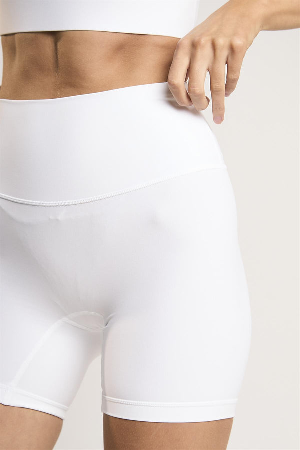 Glamorous Signature White Seamless Shorts