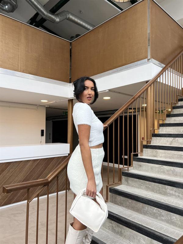 Glamorous White Crew-Neck Crop-Jumper