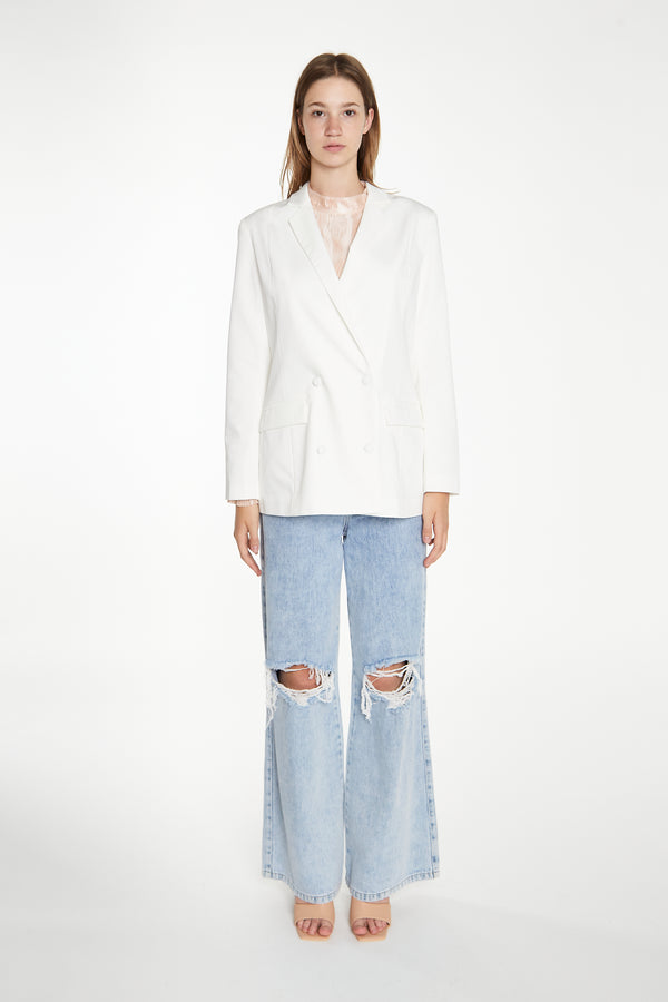 glamorous White Double-Breasted Blazer