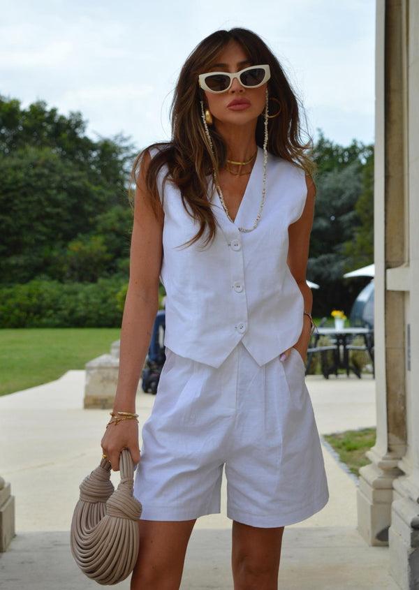 glamorous White Loose-Fit-Waistcoat