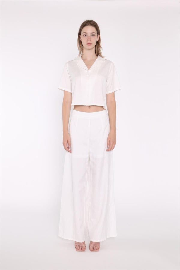 glamorous White Short-Sleeve Cropped-Shirt
