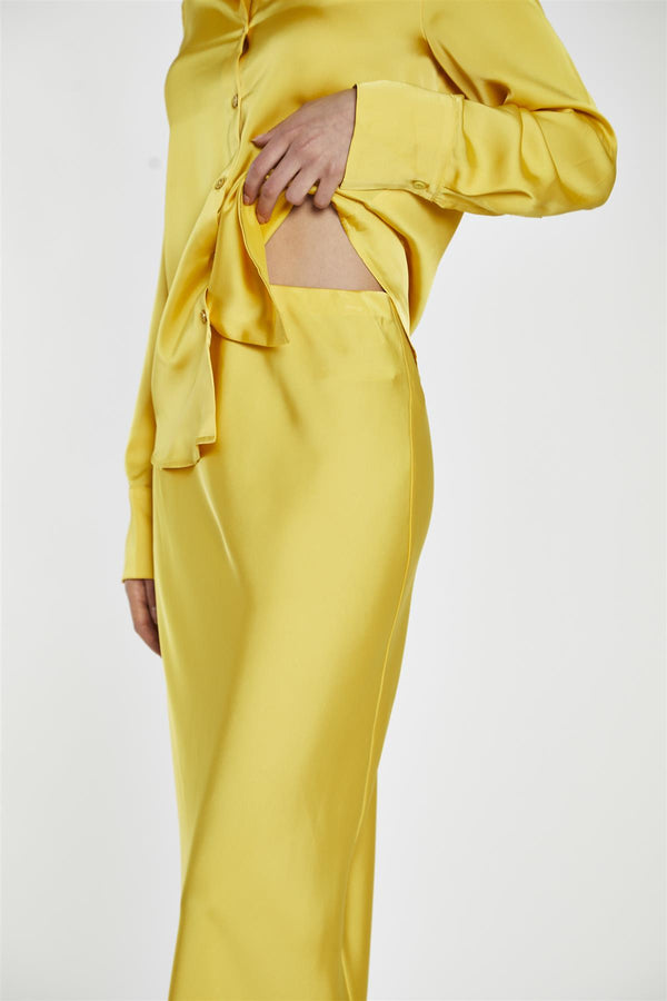 Glamorous Yellow Satin Bias-Cut Midi-Skirt