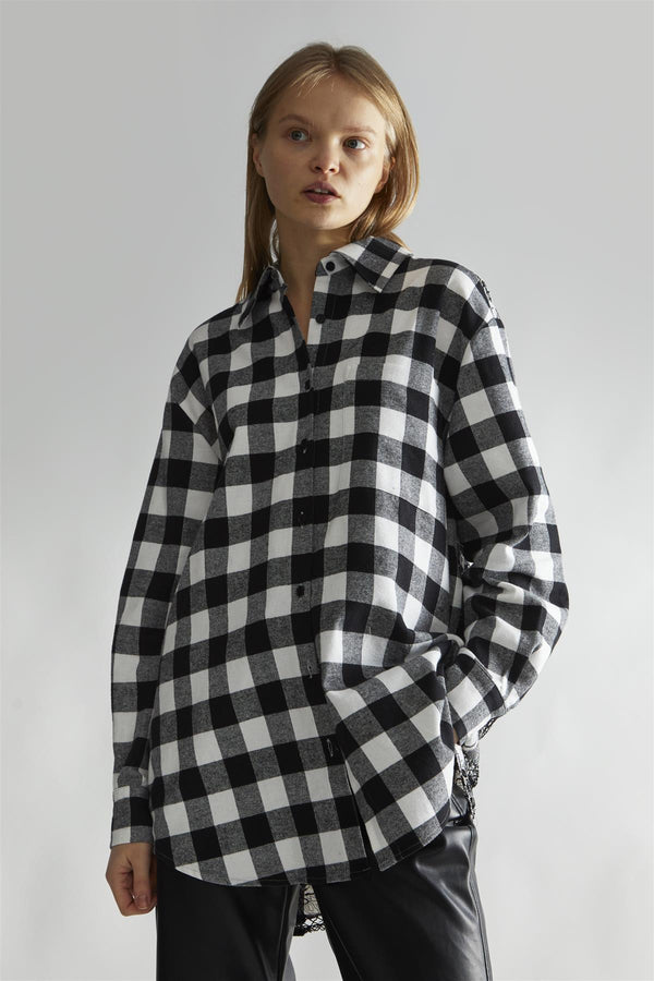 Glamorous Mono-Check Applique Oversized Classic-Shirt