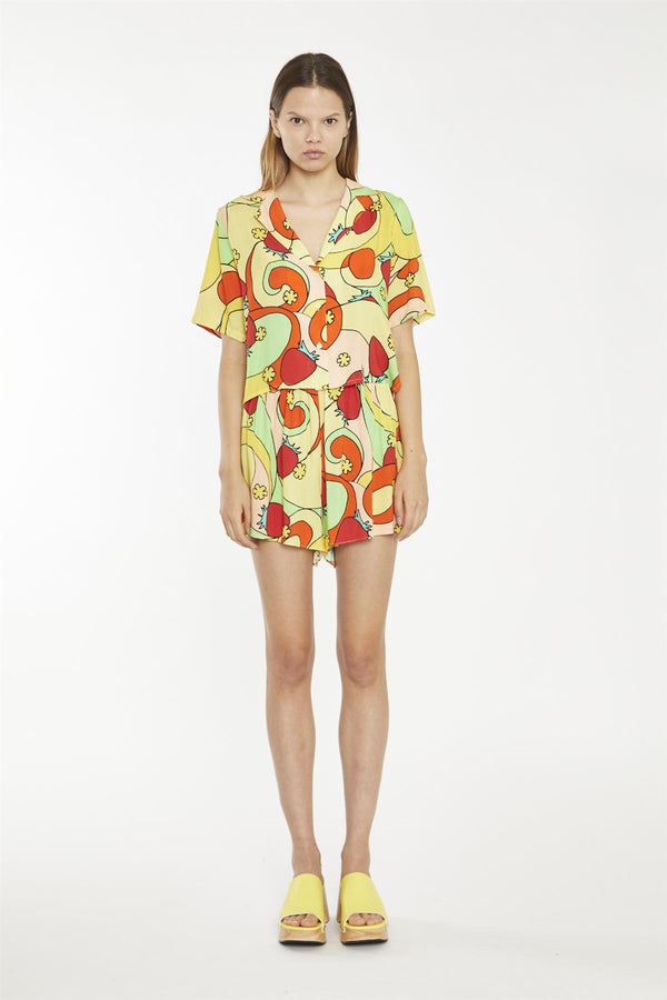 glamorous Orange-Swirl Strawberry Smocked-Waist Loose-Fit-Shorts