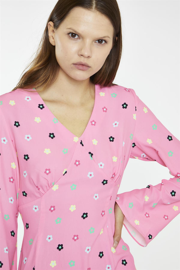 glamorous Pink Multi-Flower Fluted Sleeve Mini-Dress