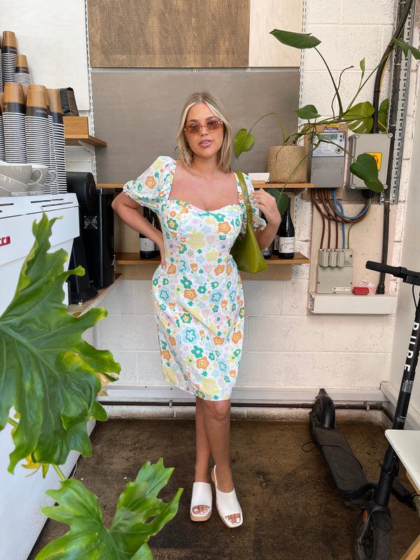 glamorous Retro Spring-Floral Bust Detail Mini-Dress