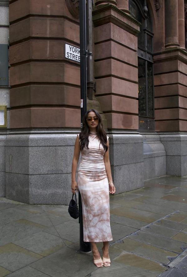 glamorous Sepia Tie Dye Sleeveless Bodycon Midi-Dress