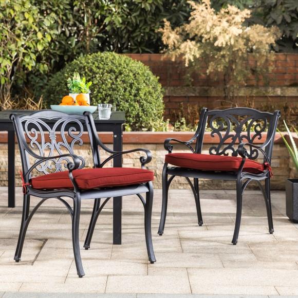 Glitzhome Elm PLUS Set Of 2 Cast Aluminium Dining Chairs With Wine Red Olefin Fabric Cushions And Alternative Beige Cushion Covers
