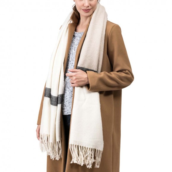 glitzhome eUty Women Oversized Cream and Black Stripe Scarf with Tassels