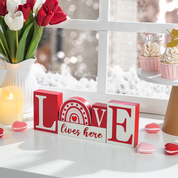 Glitzhome Glitzhome 11.75"H Valentine's Wooden LOVE Table Decor