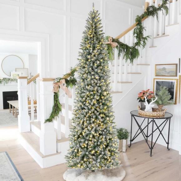 Glitzhome Glitzhome 11ft Pre-Lit Flocked Pencil Fir Artificial Christmas Tree With 950 Warm White Lights