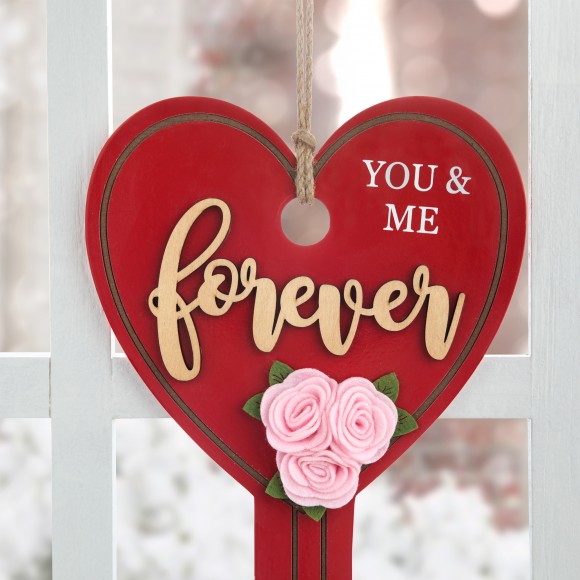 Glitzhome Glitzhome 14'"H Valentine's Wooden Key-shaped Door Hanger