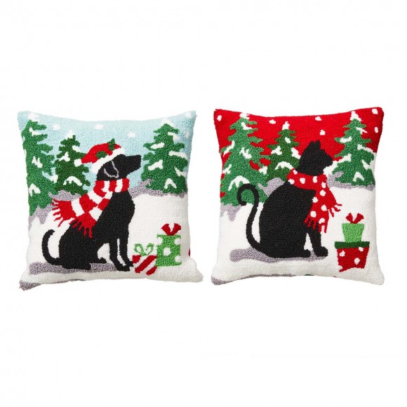 glitzhome Glitzhome 14"L Hooked Christmas Dog & Cat Throw Pillow Set of 2