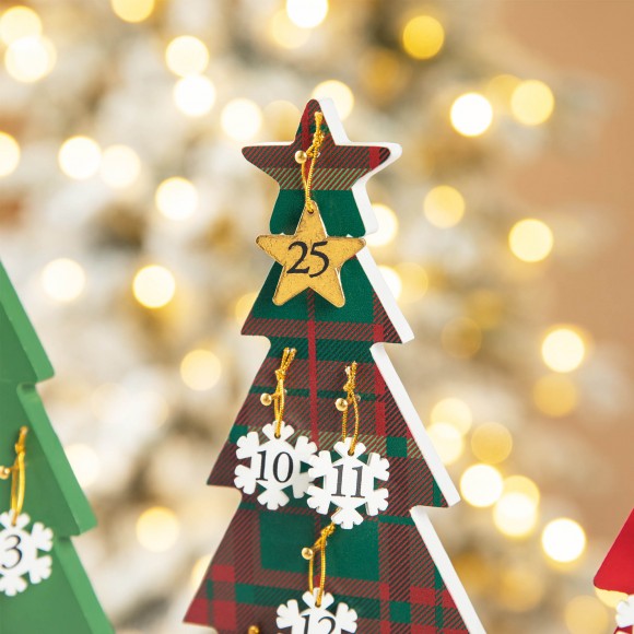 Glitzhome Glitzhome 14"L Wooden Christmas Tree Countdown Calendar Décor