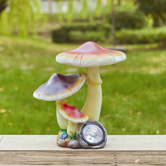 Glitzhome Glitzhome 15.75"H MGO Solar Powered Vibrant Mushrooms Garden Statue