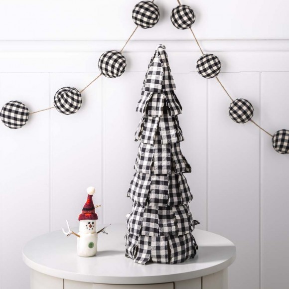 Glitzhome Glitzhome 16.93"H Black & White Plaid Fabric Table Tree