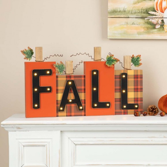 Glitzhome Glitzhome 18"L Lighted Wooden Fall Pumpkins Table Decor