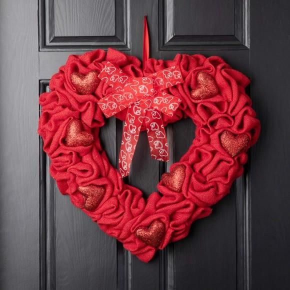 Glitzhome Glitzhome 19.25"L Fabric Valentine's Day Heart-shaped Wreath